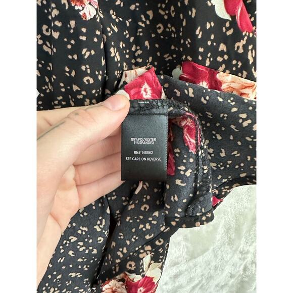 TORRID Peplum Hook Front Top 4 4X Contrast Print Boho Stretch - Picture 6 of 9